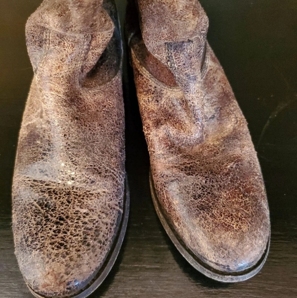 Frye  distressed boots - Picture 2 of 7